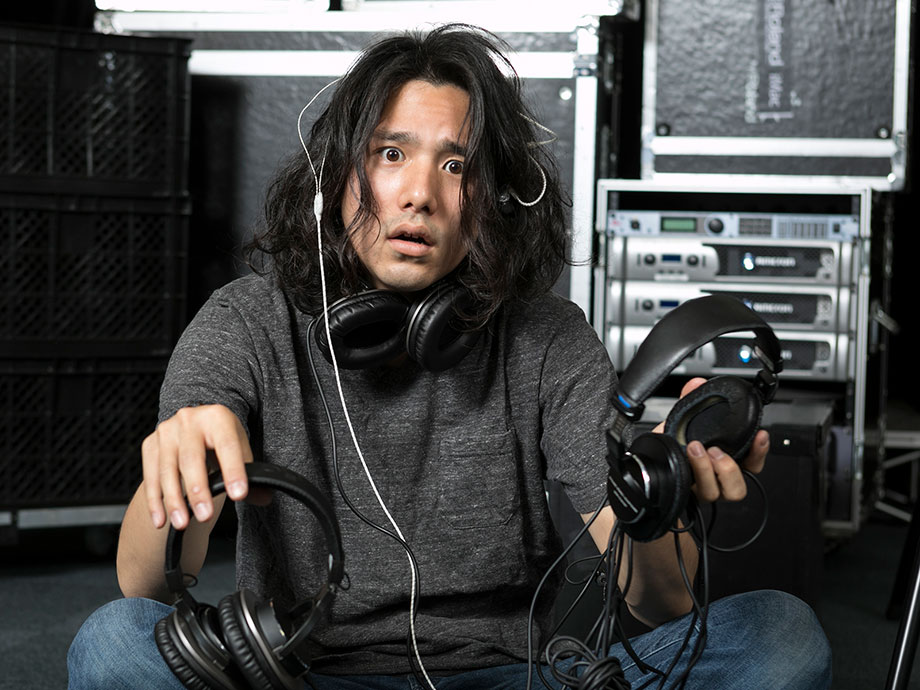 CASE 7 PA担当しているバンドのメンバーがみんなイヤモニでやることになった。音の遅延を、メンバーが気にするか心配。