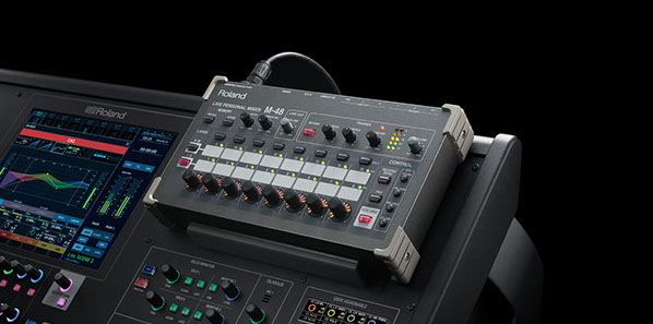 Roland R-1000 with Roland M-48